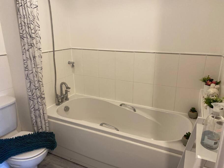 Lovely 2Nd Floor 2 Bed Flat Sleeps 4 Doncaster Exterior foto